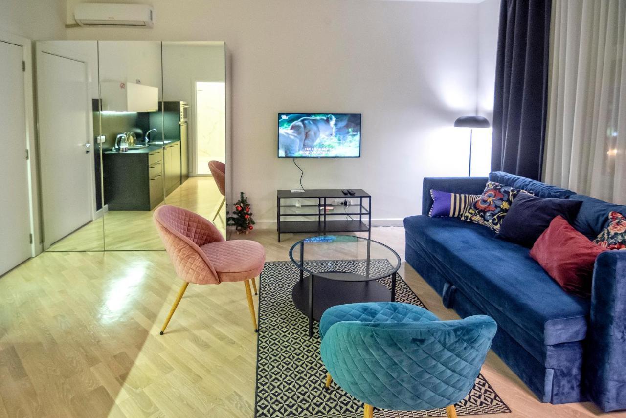 Momo 123 Apartments Belgrado Esterno foto