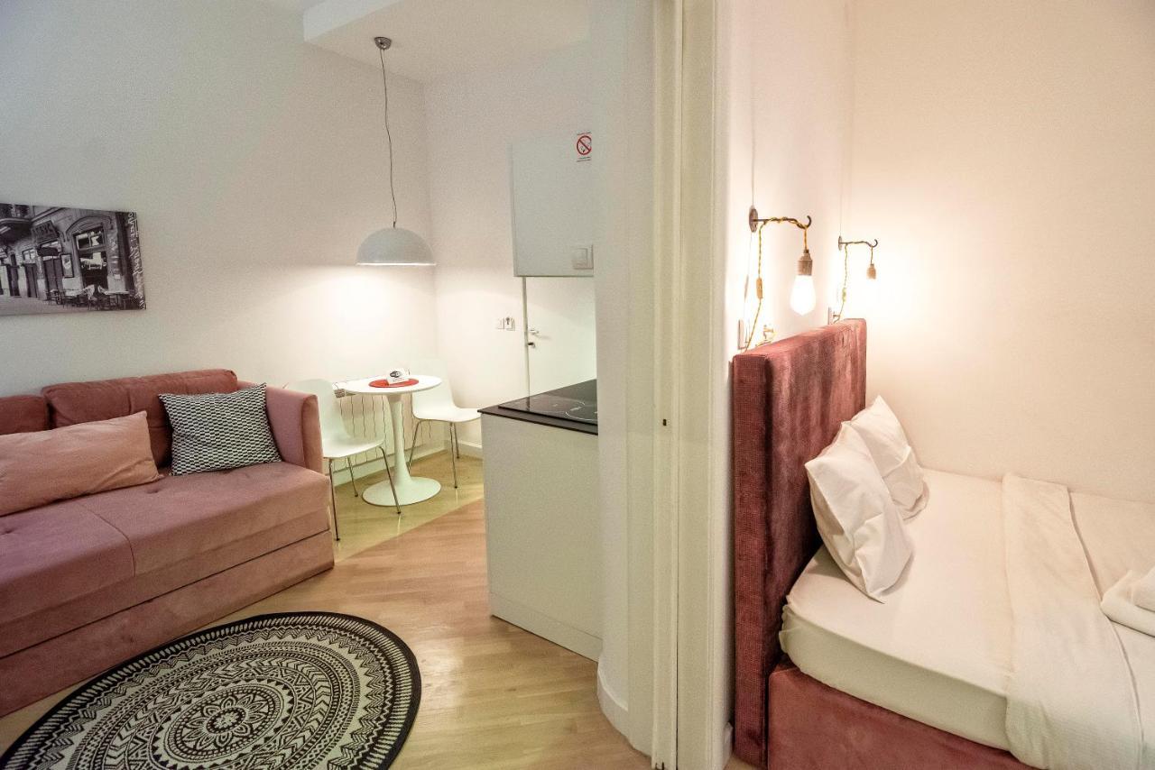 Momo 123 Apartments Belgrado Esterno foto