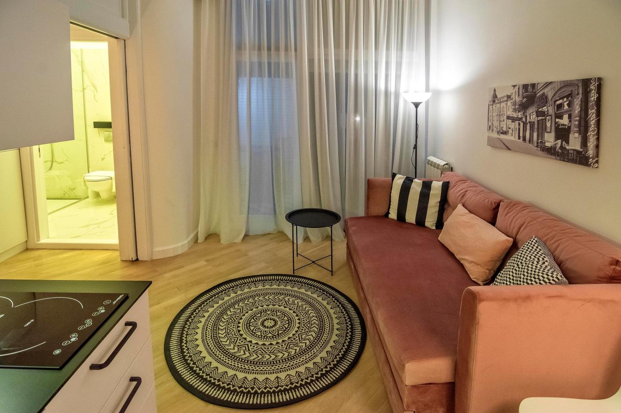 Momo 123 Apartments Belgrado Esterno foto